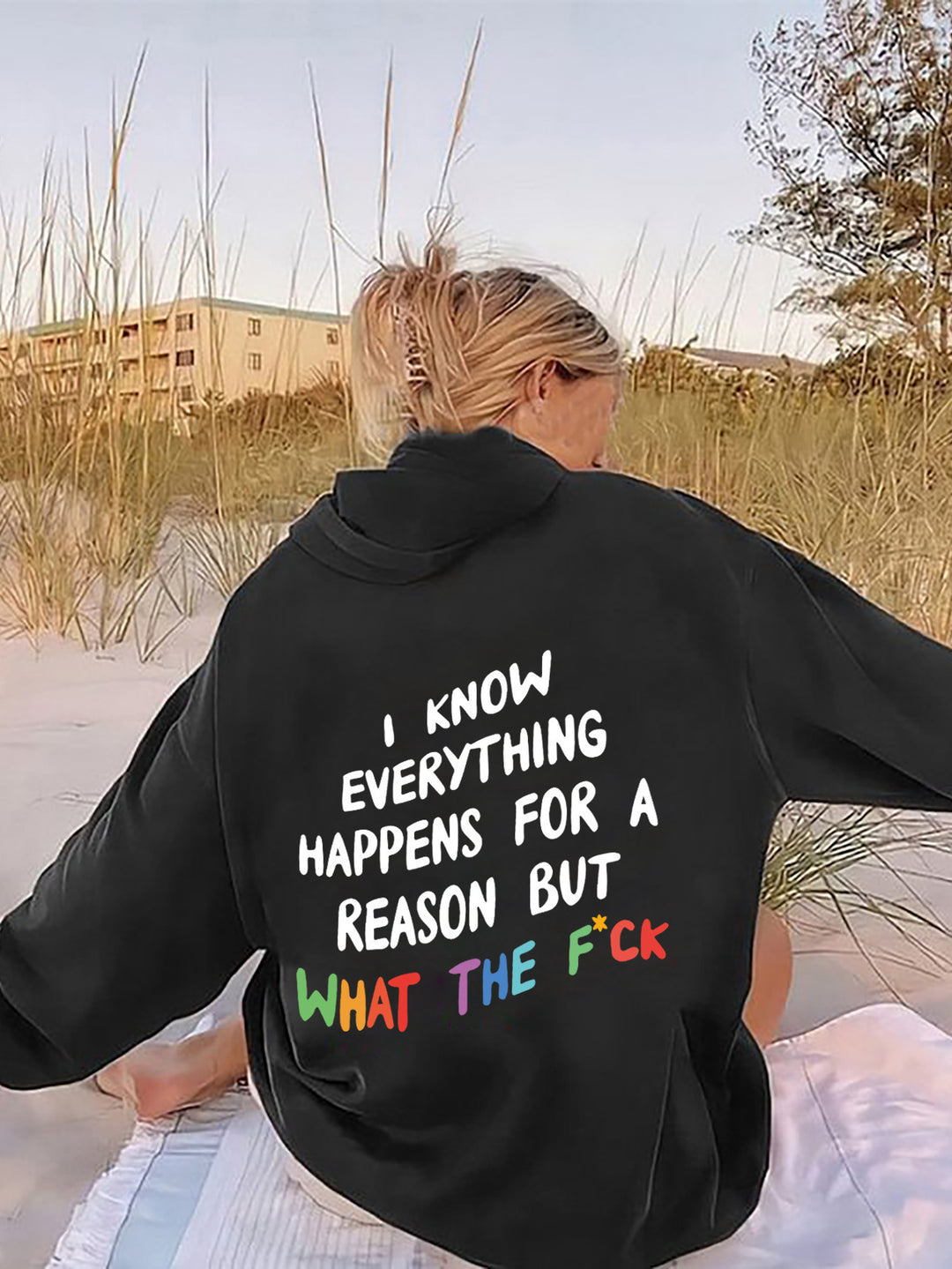 Kvinders hoodie med inspirerende tekst og løs pasform Skovae