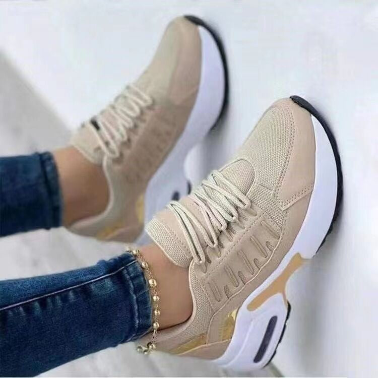 Dame Sporty Sneakers med åndbart mesh-overflade og stødabsorberende indersål Stilla
