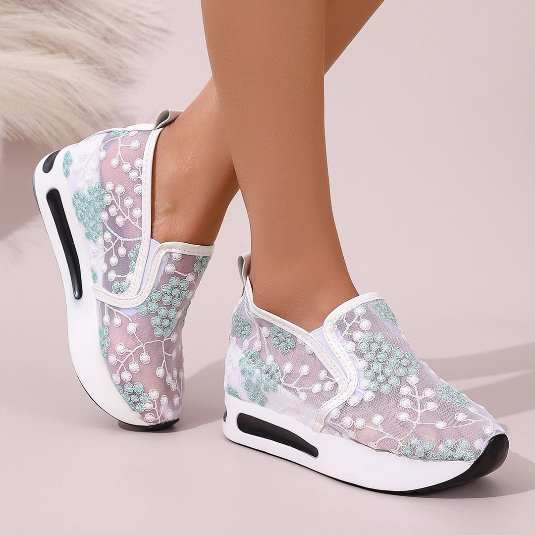 Dame Slip-On Sneakers med floral broderi og komfortabelt dæmpningssystem Stilla