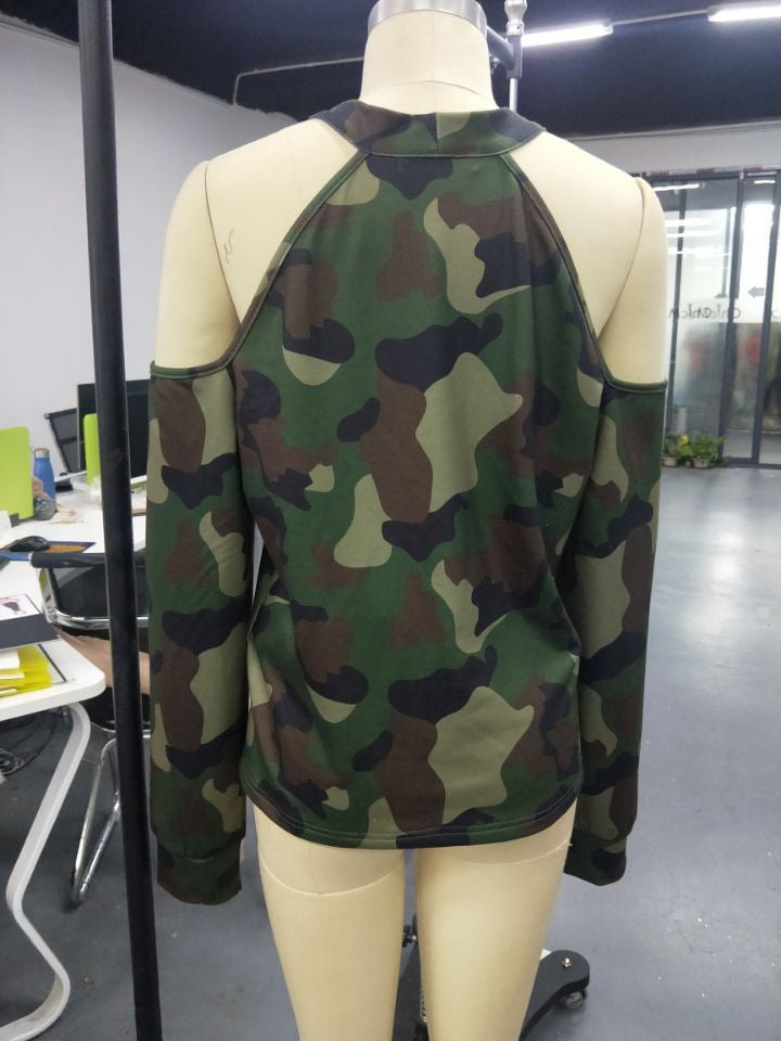Dame afslappet sweatshirt med skulderfri design og moderigtigt camouflage-mønster Stilla