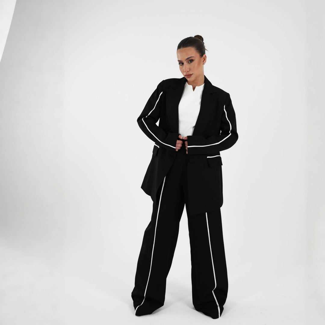 Kvinders elegante blazer sæt med fashionable kontrastdetaljer Skovae
