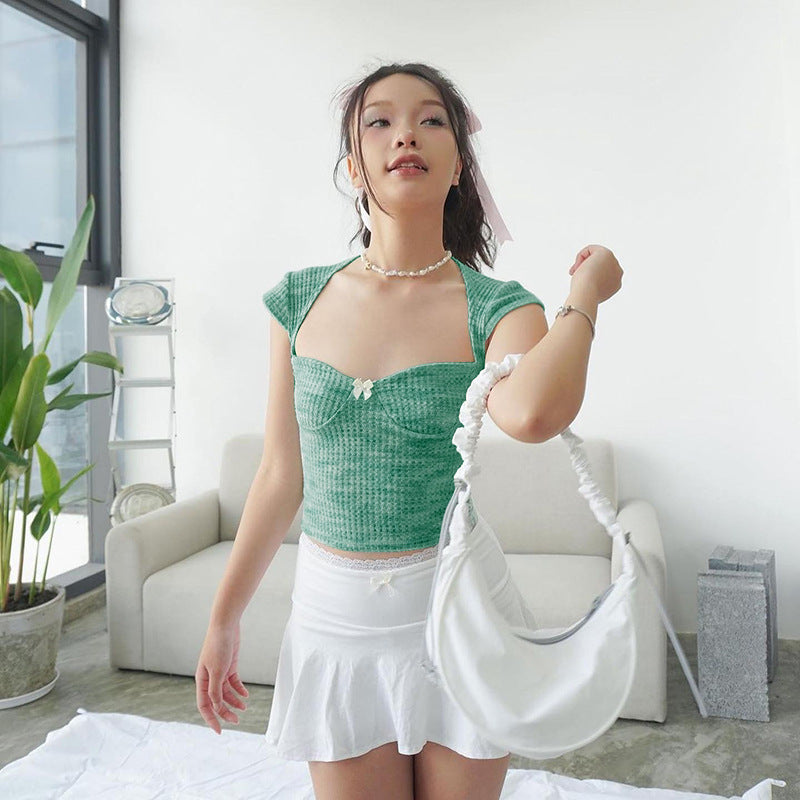 Damer Kortærmet Crop-Top med feminint rygudskæring og dekorativ sløjfe Skovae
