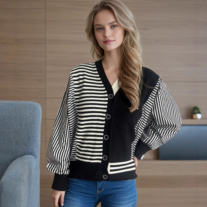 Damer fashionabel strikket cardigan med stribede ærmedesign og komfortabel pasform Stilla
