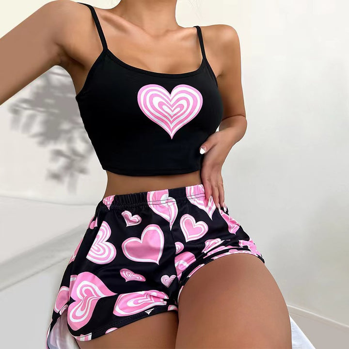Dame fritids-crop-top og shorts sæt med kærligt hjerte-motiv Stilla