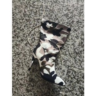 Dame højhælte støvler med camouflage-design og snørebånd Stilla