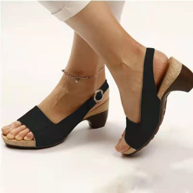 Dame Sandaler med elegant rem og ergonomisk fodseng Stilla
