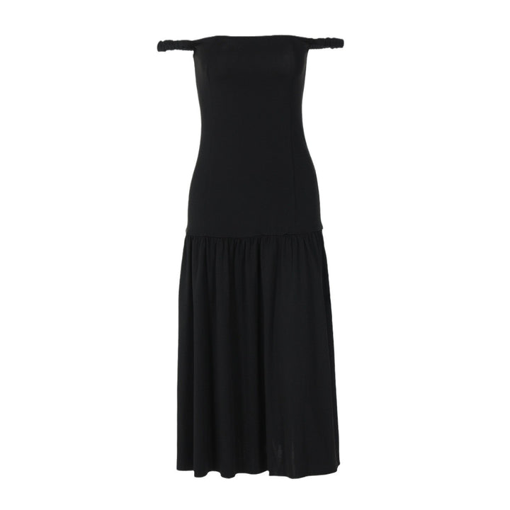 Damer Elegant Off-Shoulder Kjole med flydende Skørt og Volantdetaljer Stilla