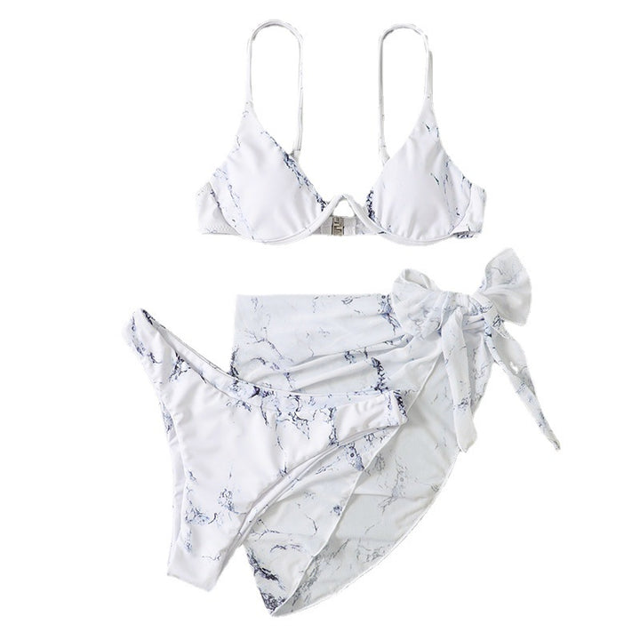 Dame Bikiniset med stilfuldt marmor-design og elegant indpakningsskørt Stilla