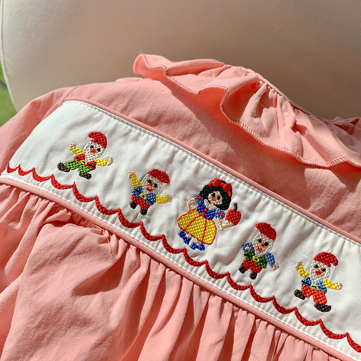 Pige Gingham-rutete kjole med fantasifuld karaktérbroderi Stilla