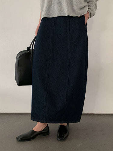 Dame Midi kjole lavet af høj kvalitets denim med elegant snit Stilla