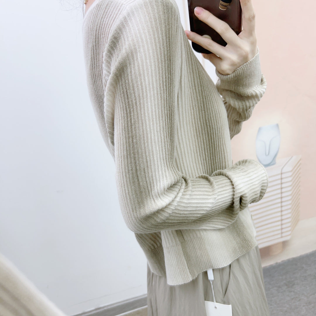 Dame elegant strikcardigan med moderne knapdetaljer og afslappet snit Stilla