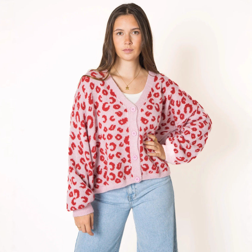 Dame cardigan med leopardmønster og åben struktur design Stilla
