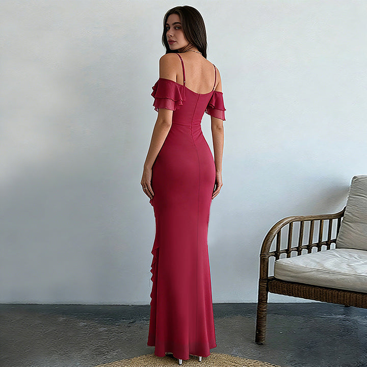 Kvinders elegante maxi kjole med asymmetrisk flæse design