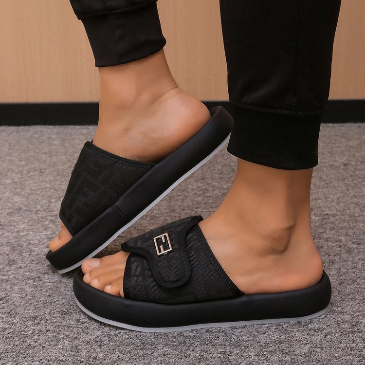 Dame slide-sandaler med moderigtigt design og anatomisk fodseng Stilla