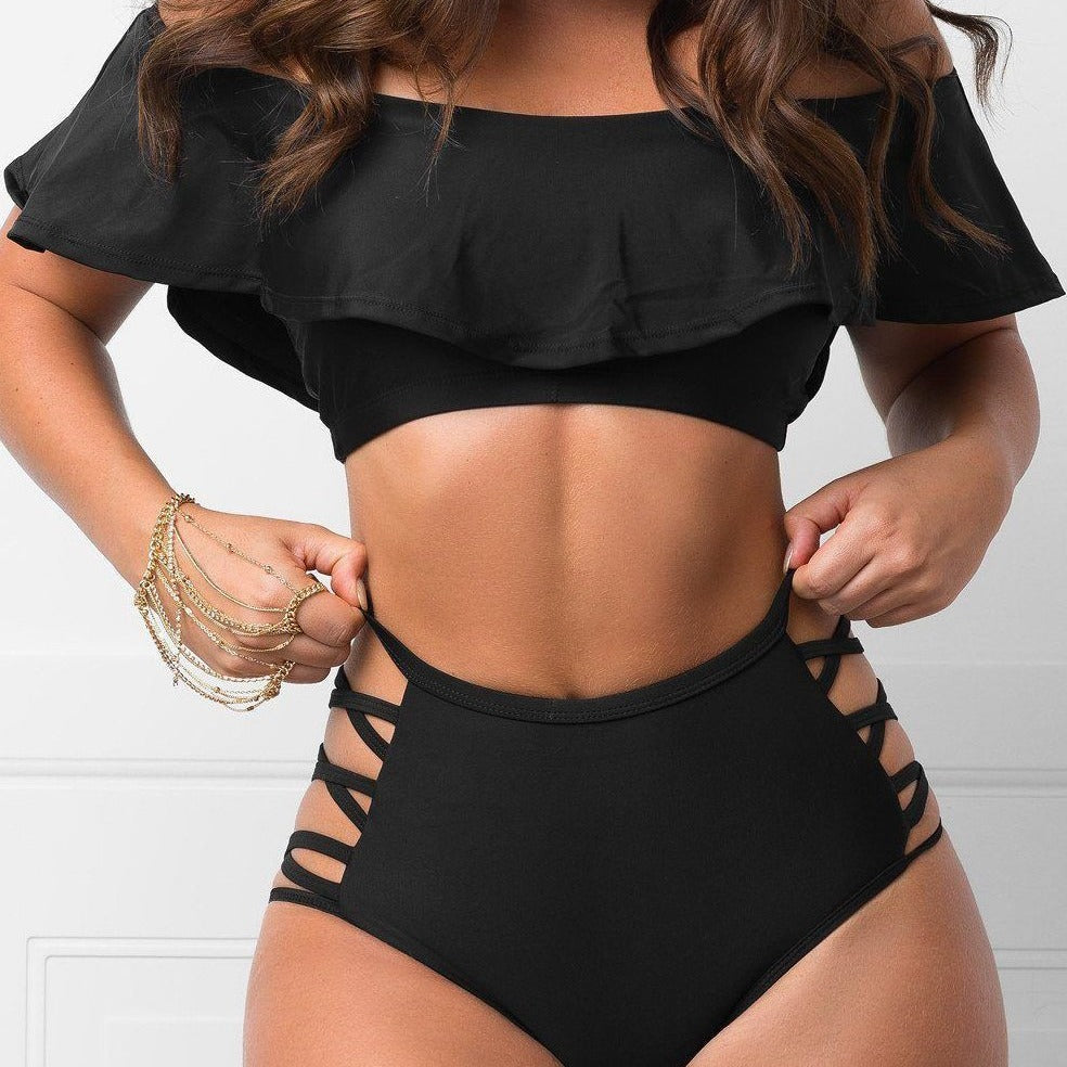 Dame bikini-sæt med voluminøs flæsedesign og elegante snøredetaljer Stilla