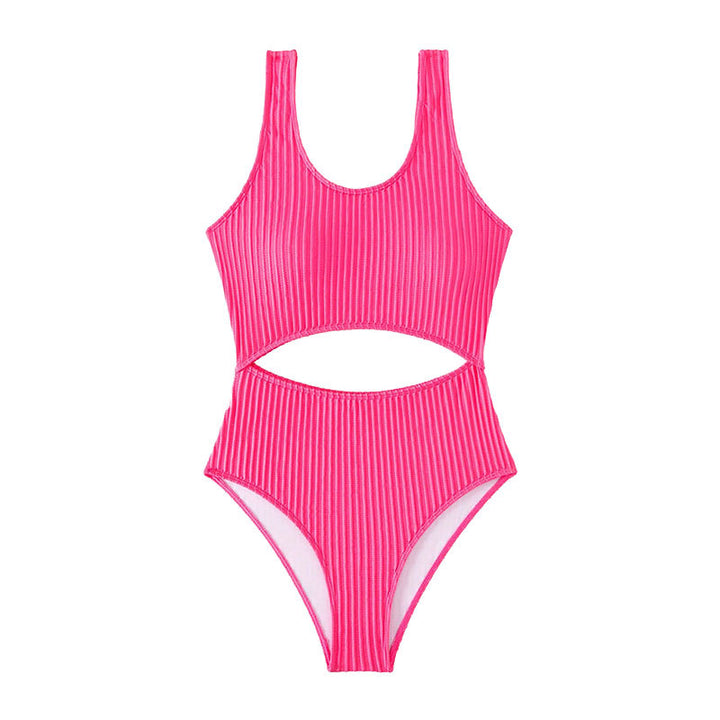 Dame én-delt badedragt med stilfuld cut-out-design Skovae