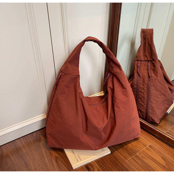 Femme Oversized Hobo Taske Stilla