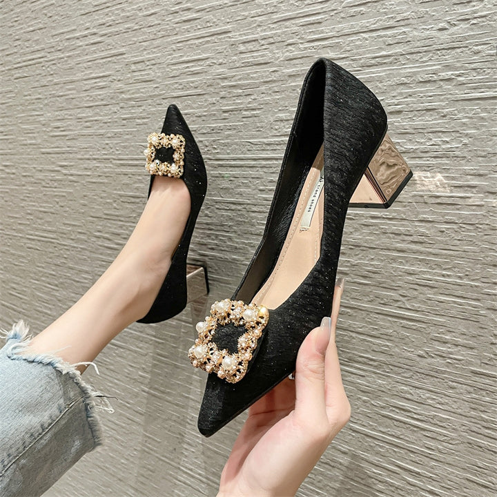 Dame Elegant Spidstoe Blockhæle Pumps med dekorative ædelstens-tilbehør Stilla