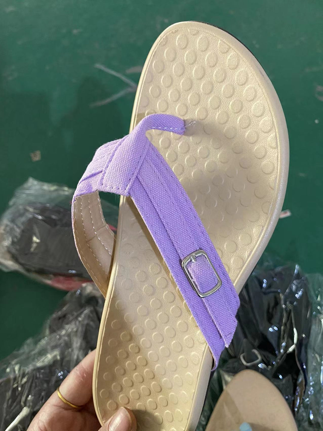 Dame komfortable tæer sandaler med skridsikker sål og justerbar rem Stilla