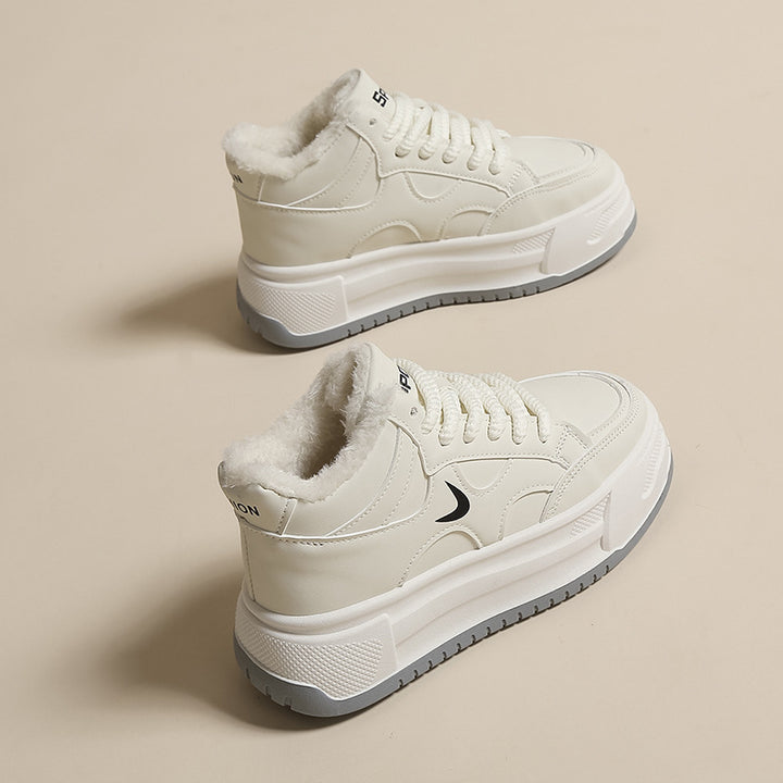 Dame Vinter Sneakers med fuzzy indersål og moderne design Stilla