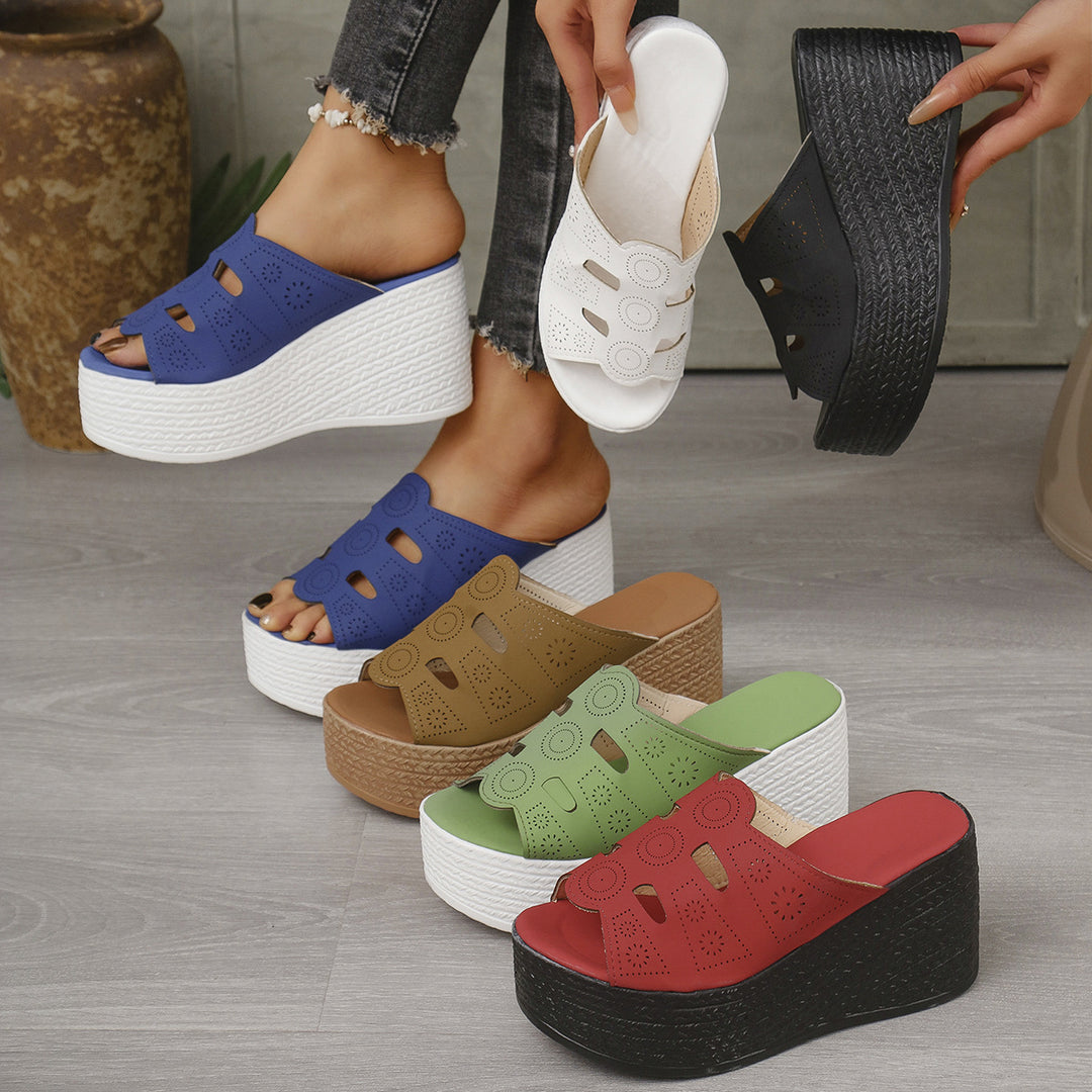 Dame kile-sandaler med luftig gennembrudsstruktur og komfortabelt fodseng Stilla