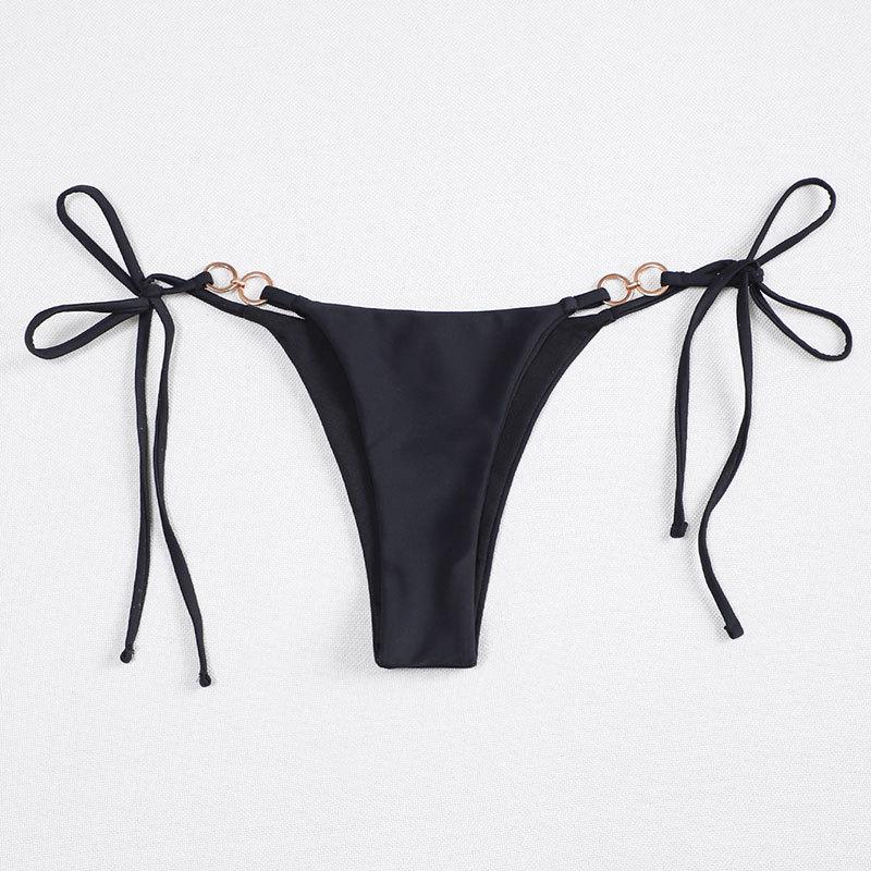 Dame bikini-bukser med justerbare stropper og elegant ringdetalje Skovae