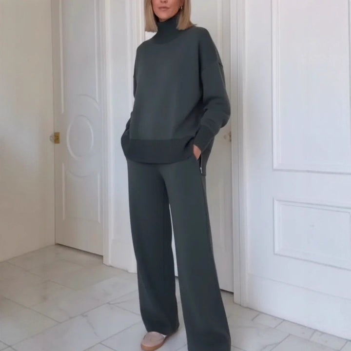 Damers Komfortable Strikket Loungewear Sæt med Højhalset Sweater og Bredskårede Bukser Stilla