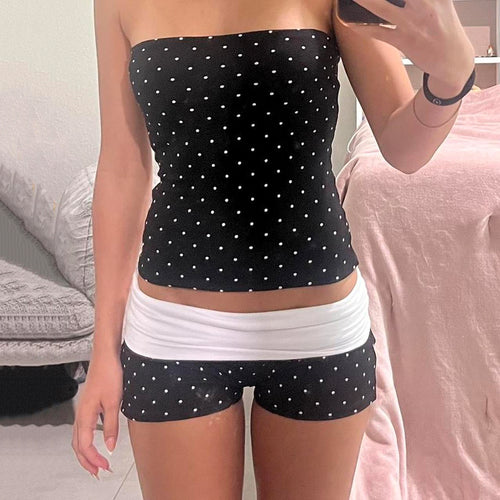 Damen Bandeau-Badeanzug mit Polka Dots und Shorts Skovae
