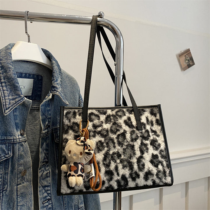 Femme Chic Struktureret Håndtaske Stilla
