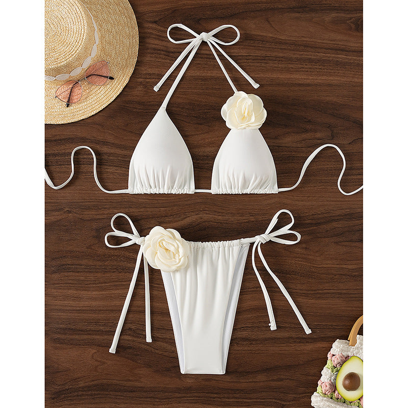Dame triangulær bikini med flettet ruffles design og blomst detalje Skovae