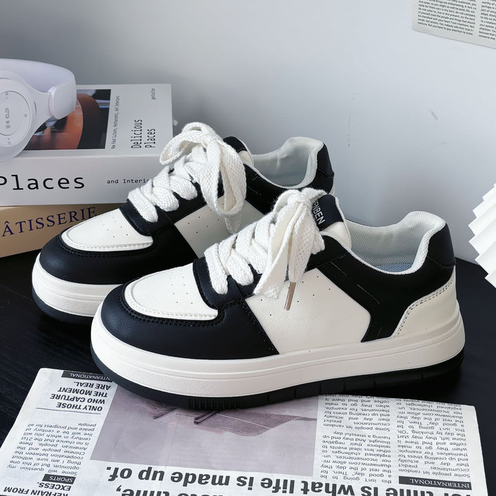 Dame Chunky Sneakers med innovativ sål og alsidigt, behageligt design Stilla