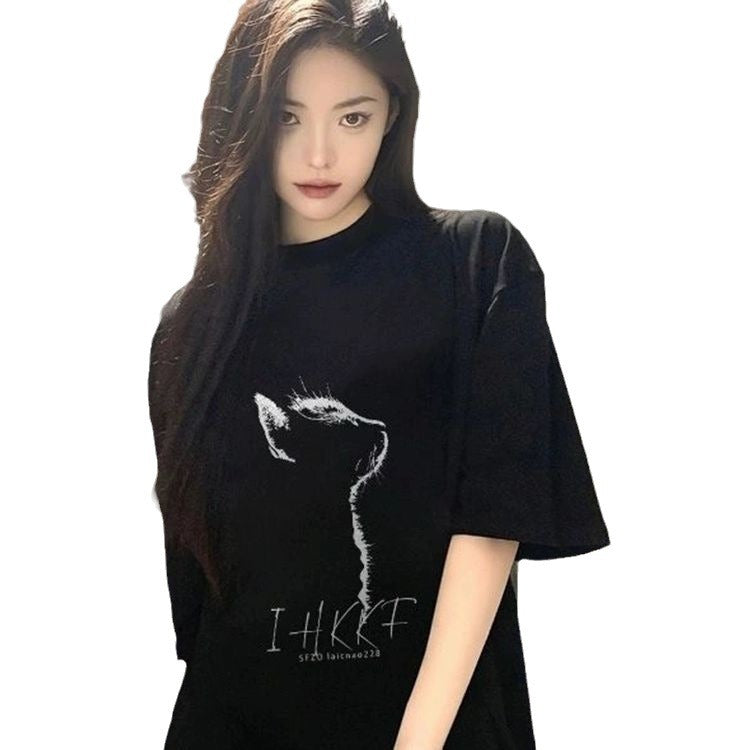 Dame oversized T-shirt med stiliseret kattemotiv og afslappet snit Stilla