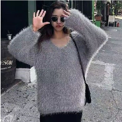 Femme Fluffy V-Udsnit Strikpullover Stilla