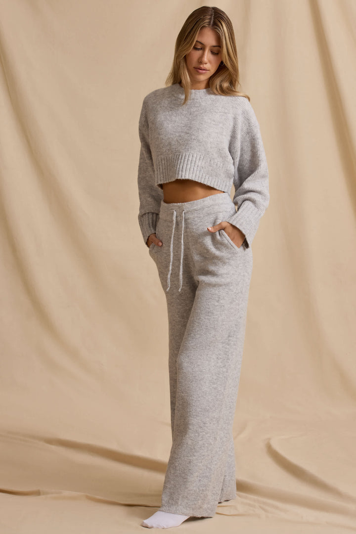 Damer komfortabel strik sæt med cropped sweater og brede bukser Skovae