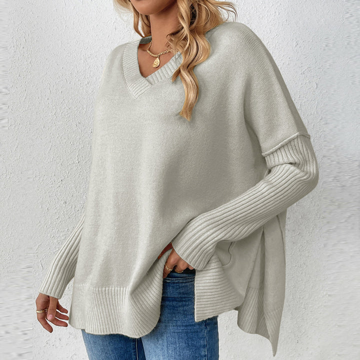 Dame afslappet sweater med dyb V-udskæring og struktureret ribdesign Stilla