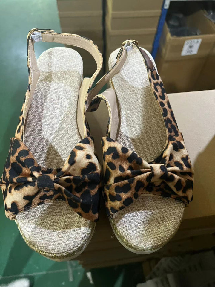 Dame Wedge-sandaler med elegant knude-design og skridsikker sål Stilla