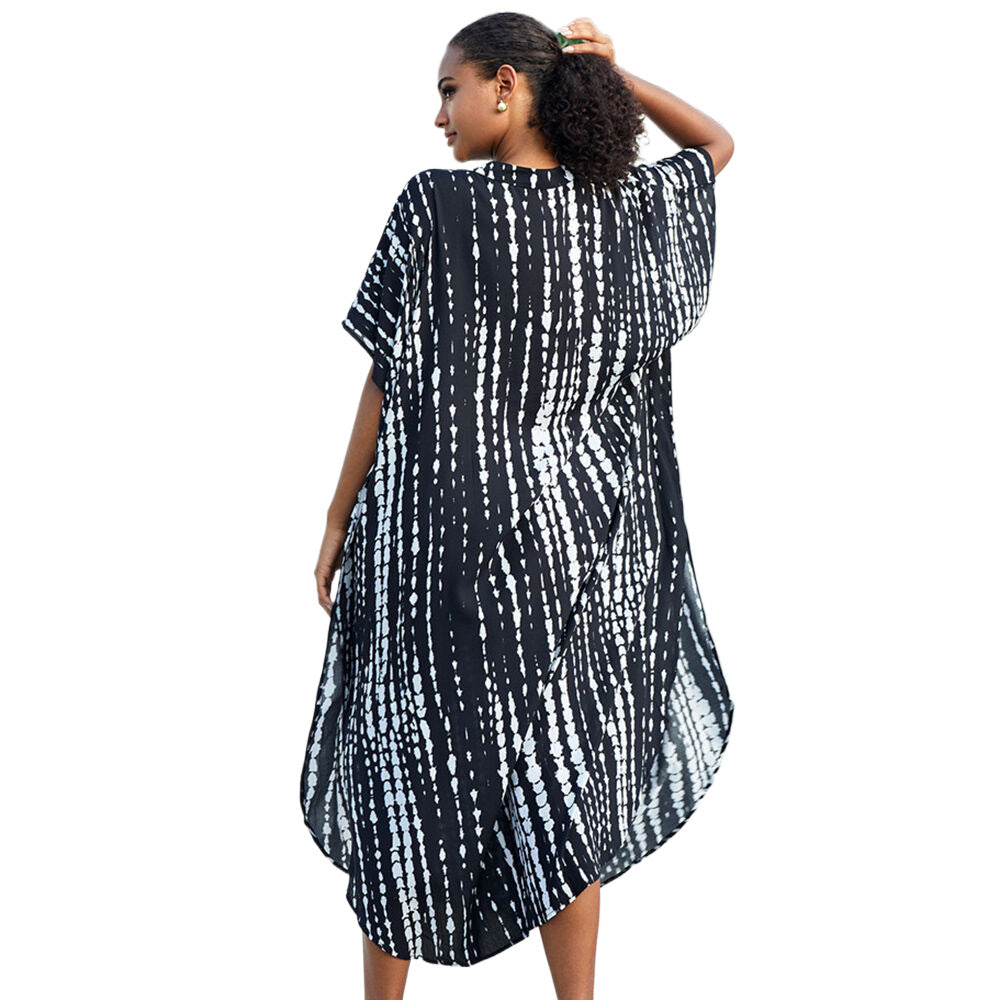 Dame Kaftan-kjole med moderne batikdesign og vidt skårne ærmer Stilla
