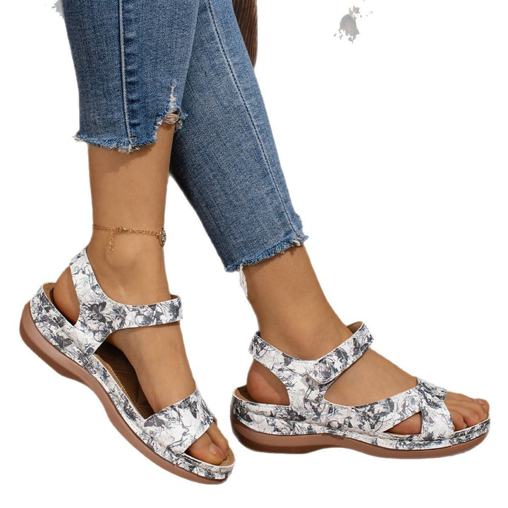 Dame Komfortable Sandaler med elastisk remdesign og anatomisk fodseng Stilla