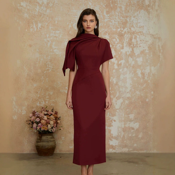Dame Elegant aften kjole med off-shoulder design og raffinerede draperinger Skovae