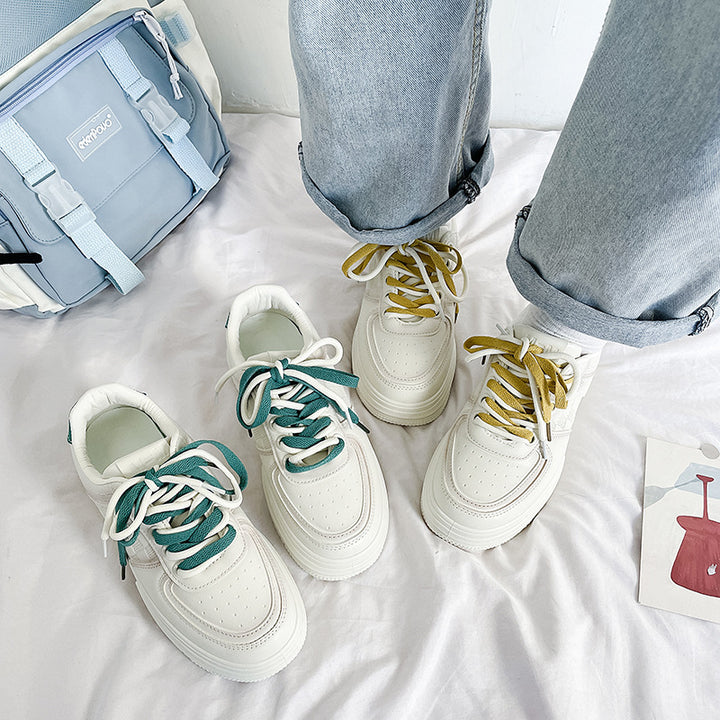 Dame Sneakers med moderne design og let platformssål Stilla
