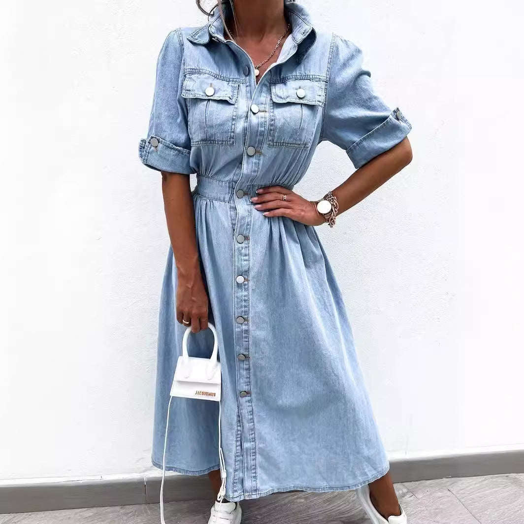 Dame jeans skjortekjole i moderne stil med tætsiddende snit og brystlommer Stilla