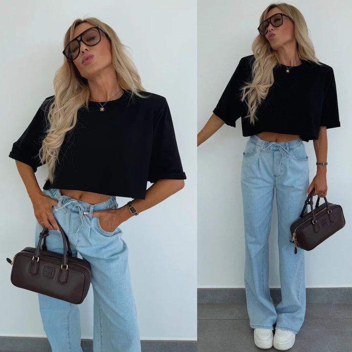 Kvinders casual cropped T-shirt med brede ærmer og materiale af høj kvalitet
