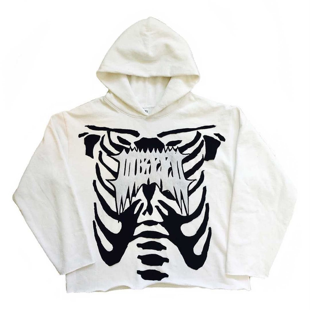 Kvinders hoodie med trendy grafisk design Skovae