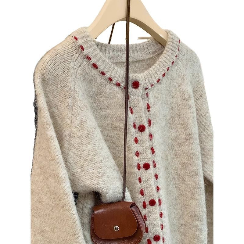 Dame Cozy Knit Sweater med farverig knapdetalje Stilla