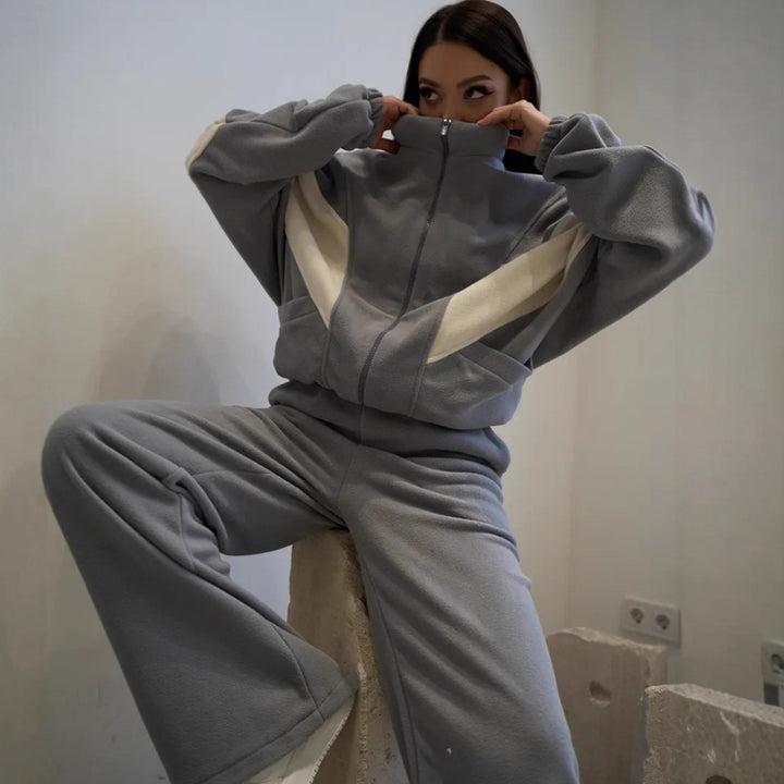 Kvinder afslappet fleece sæt med sporty pasform og store lommer Skovae