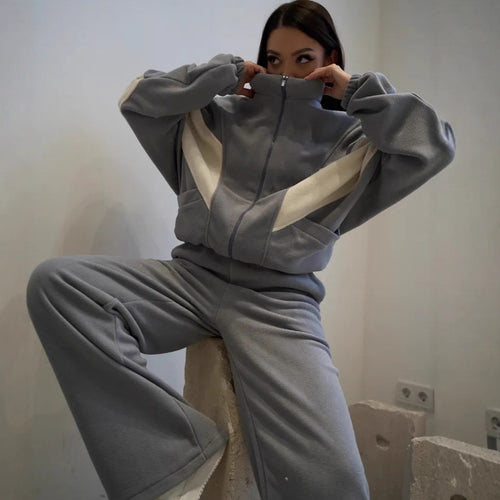 Kvinder afslappet fleece sæt med sporty pasform og store lommer Skovae