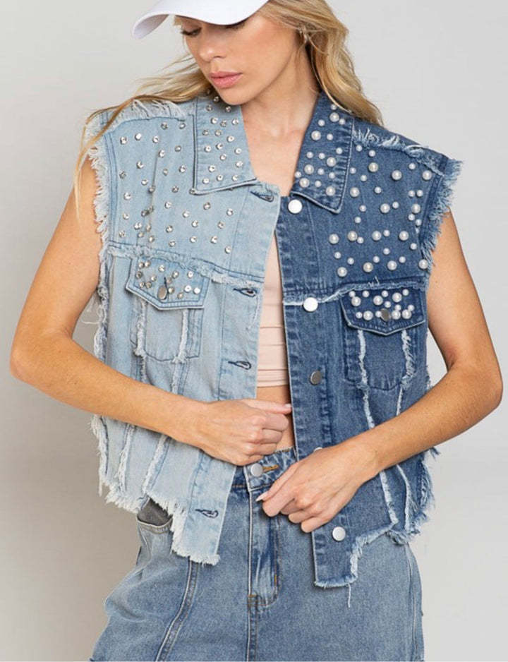Dame jeansvest med kunstperler og frynser Stilla
