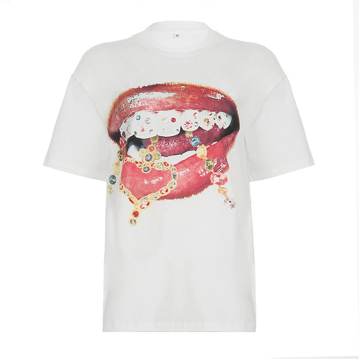 Dame afslappet T-shirt med glitrende korsdesign og generøs udskæring Skovae