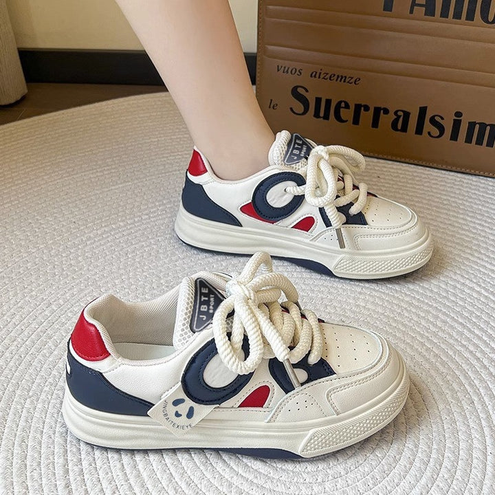 Dame Sneakers i vintage-stil med slidstærkt overmateriale og unikt snøresystem Stilla