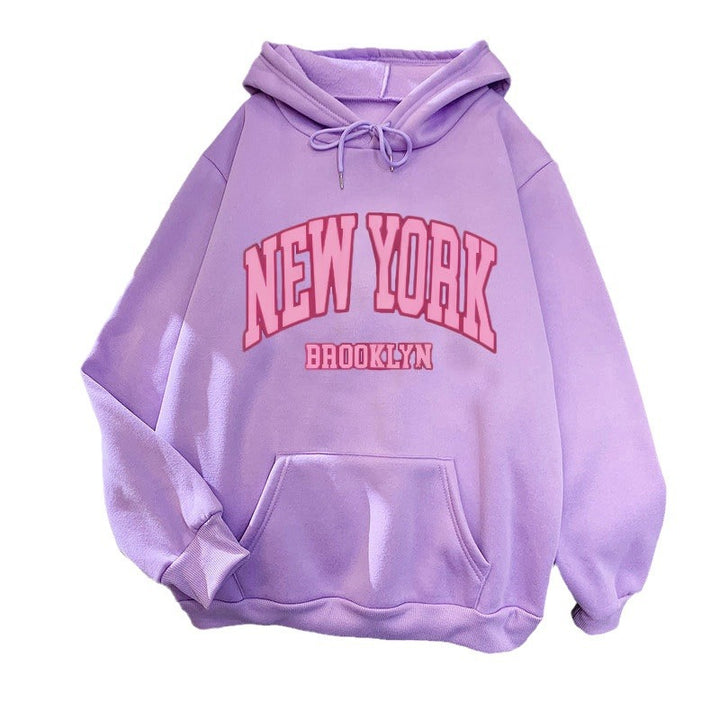 Dame hoodie med trendy New York Brooklyn print Skovae